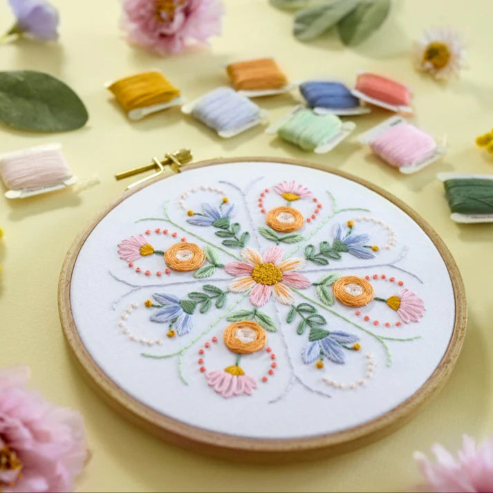 Floral MandalaBeginner Kit